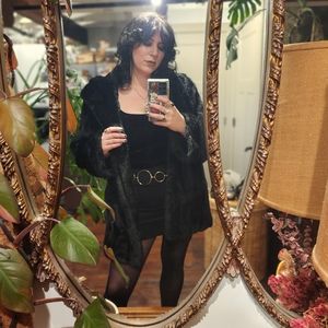 Meet your Posher, Abbey